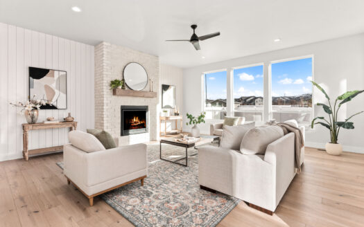 7535 W. Diamond Lake Dr.