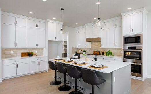 14293 N. Goldfinch Ave.
