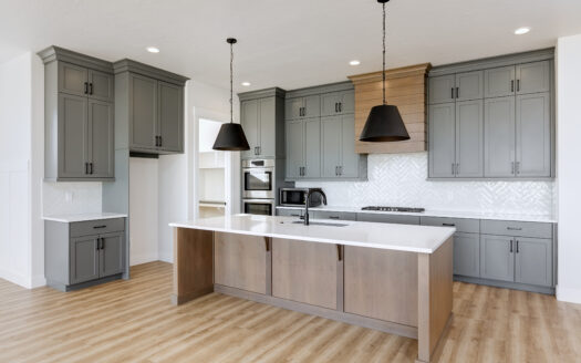 21870 Appaloosa Ave.