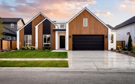 6909 Saddle Bred Way