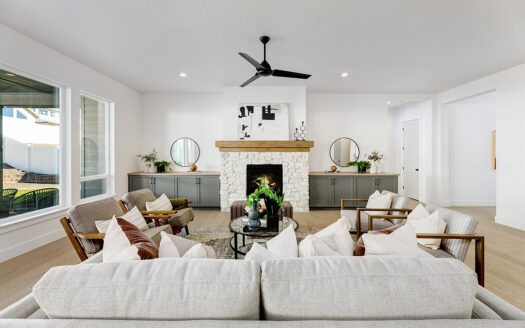 13660 N. Spring Creek Way