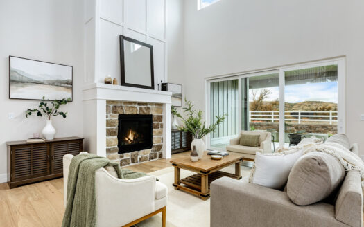 6774 Saddle Bred Way