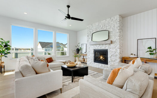 21690 Appaloosa Ave.