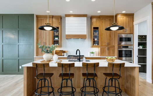 7027 W. Waxwing Dr.