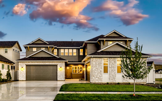 3112 E. Renwick